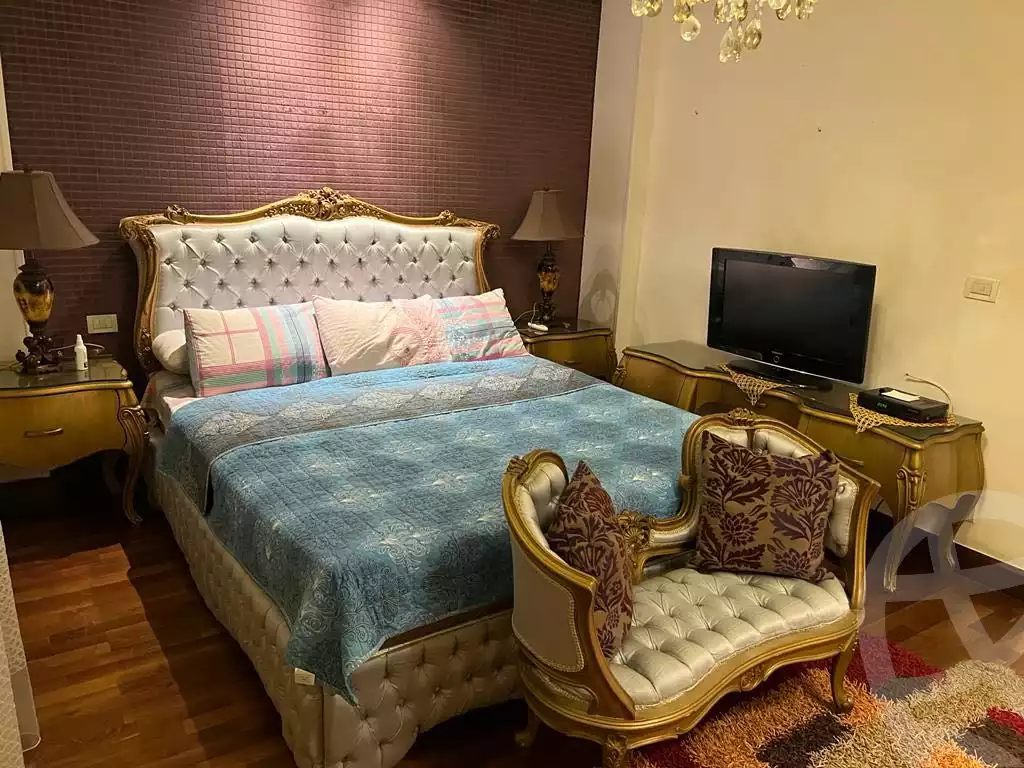https://aqarmap.com.eg/ar/listing/3886193-for-sale-cairo-new-cairo-lrhb-city-phase-8