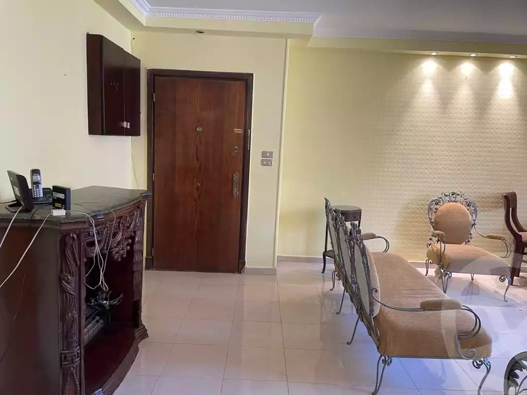 https://aqarmap.com.eg/ar/listing/3888839-for-sale-cairo-new-cairo-lrhb-city-phase-4-mostafa-kamel-st