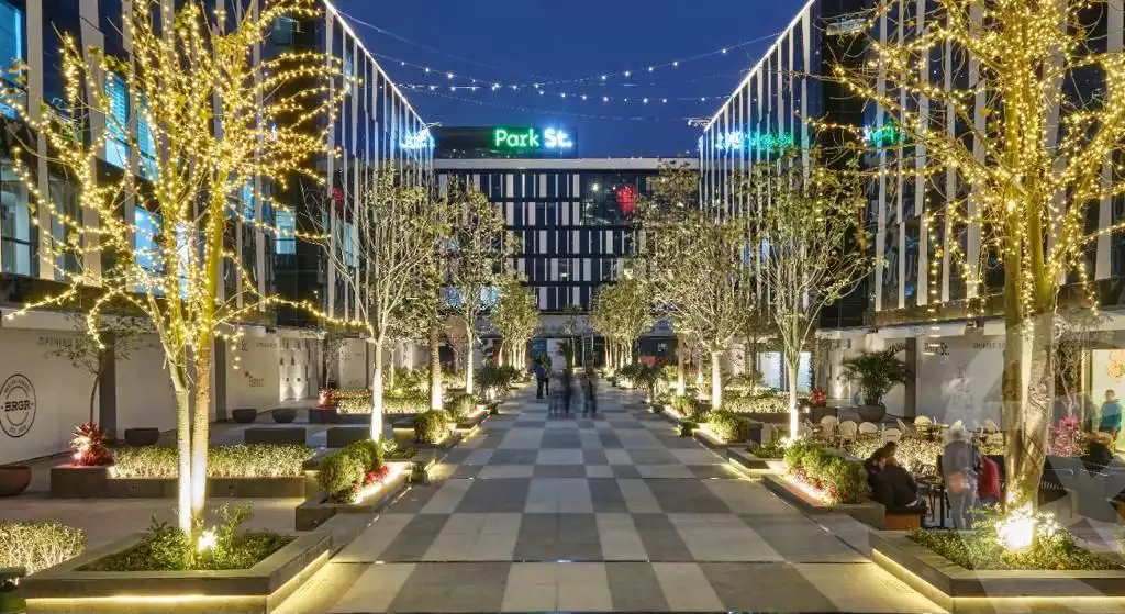 https://aqarmap.com.eg/ar/listing/3892276-for-rent-cairo-el-sheikh-zayed-city-compounds-brk-stryt-mwl-sky