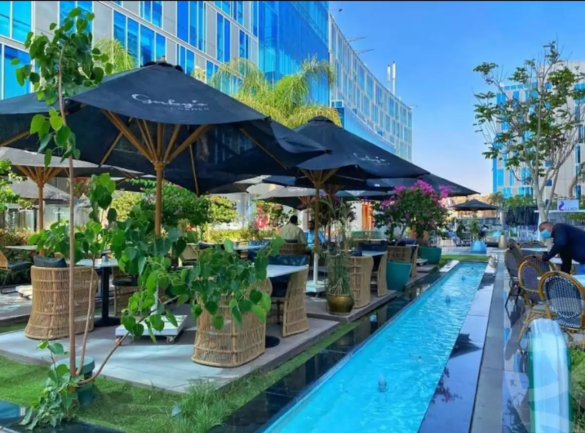 https://aqarmap.com.eg/en/listing/4213995-for-sale-cairo-el-sheikh-zayed-city-compounds-in-sheikh-zayed-capital-business-park