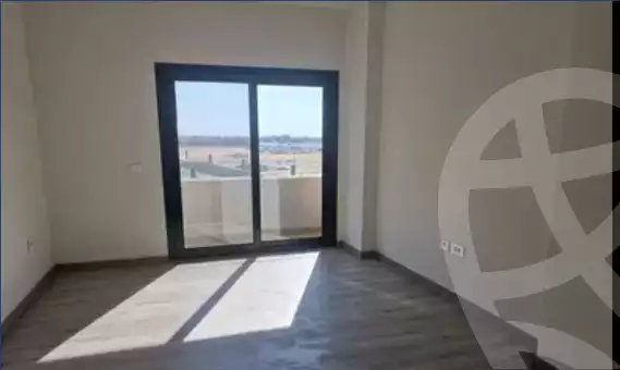 https://aqarmap.com.eg/ar/listing/3893394-for-sale-mdyn-lshrwq-compounds-alborouj