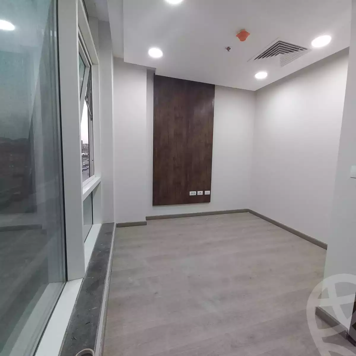 https://aqarmap.com.eg/en/listing/3902149-for-sale-cairo-el-sheikh-zayed-city-shr-lbstn