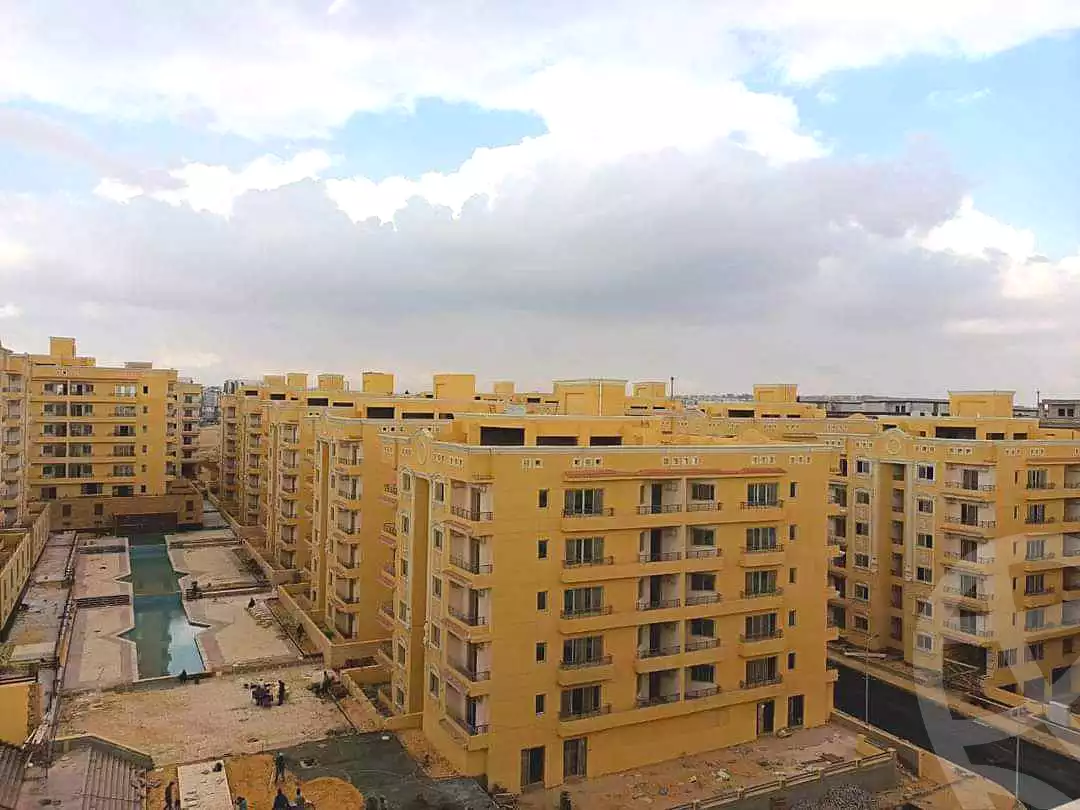 https://aqarmap.com.eg/en/listing/3903055-for-sale-cairo-new-cairo-compounds