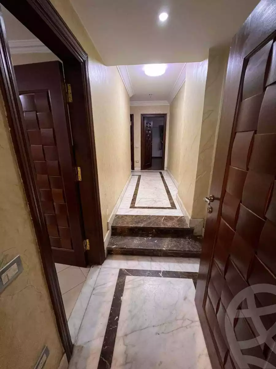 https://aqarmap.com.eg/en/listing/3910254-for-sale-cairo-el-mohandesen-cairo-el-mohandesen-cairo-el-mohandesen-khr-8