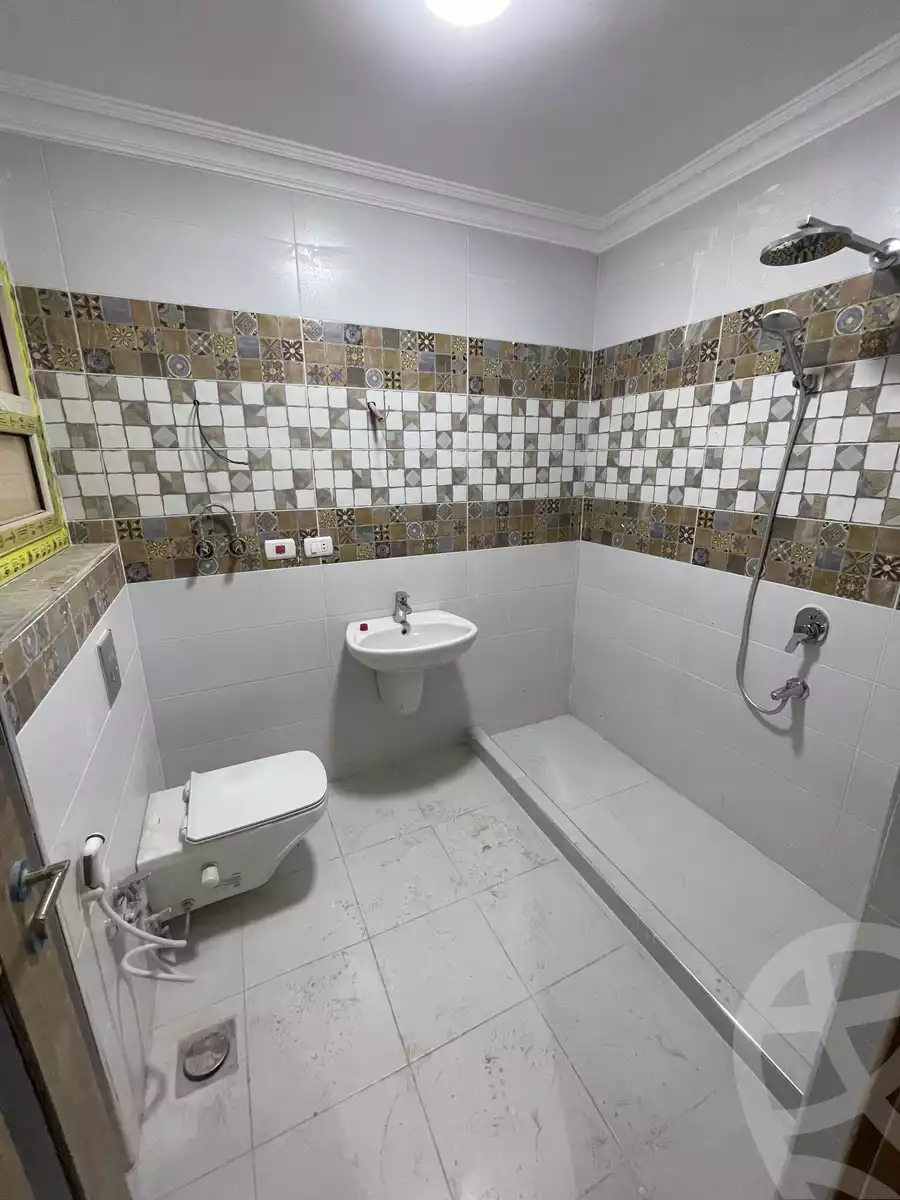 https://aqarmap.com.eg/ar/listing/3876964-for-sale-cairo-el-sheikh-zayed-city-bait-el-watan