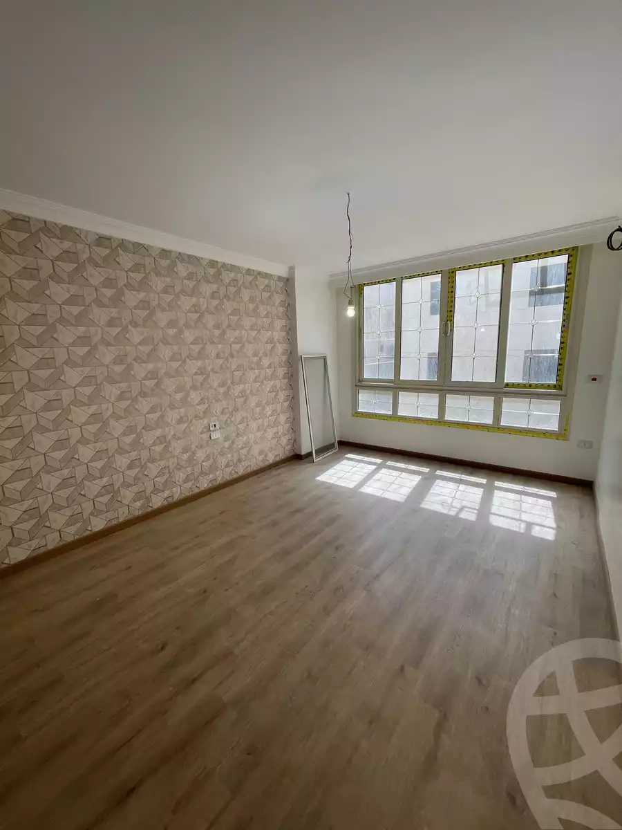 https://aqarmap.com.eg/ar/listing/3876964-for-sale-cairo-el-sheikh-zayed-city-bait-el-watan