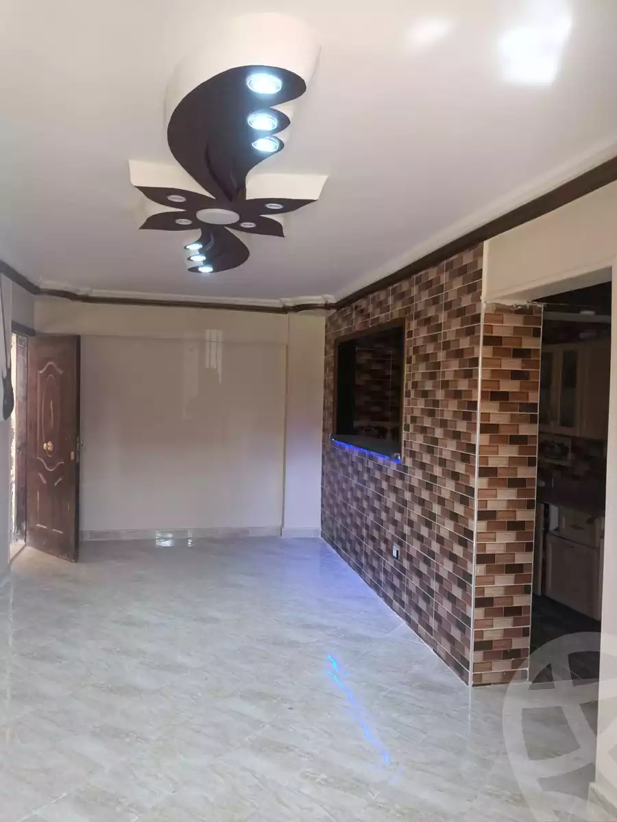 https://aqarmap.com.eg/en/listing/3933506-for-sale-cairo-6th-of-october-tryq-wsl-dhshwr