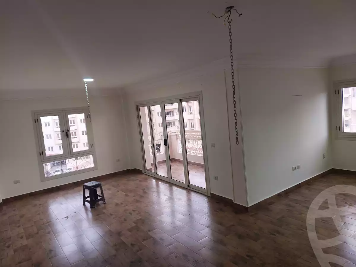 https://aqarmap.com.eg/en/listing/3858920-for-sale-el-wahatt-road