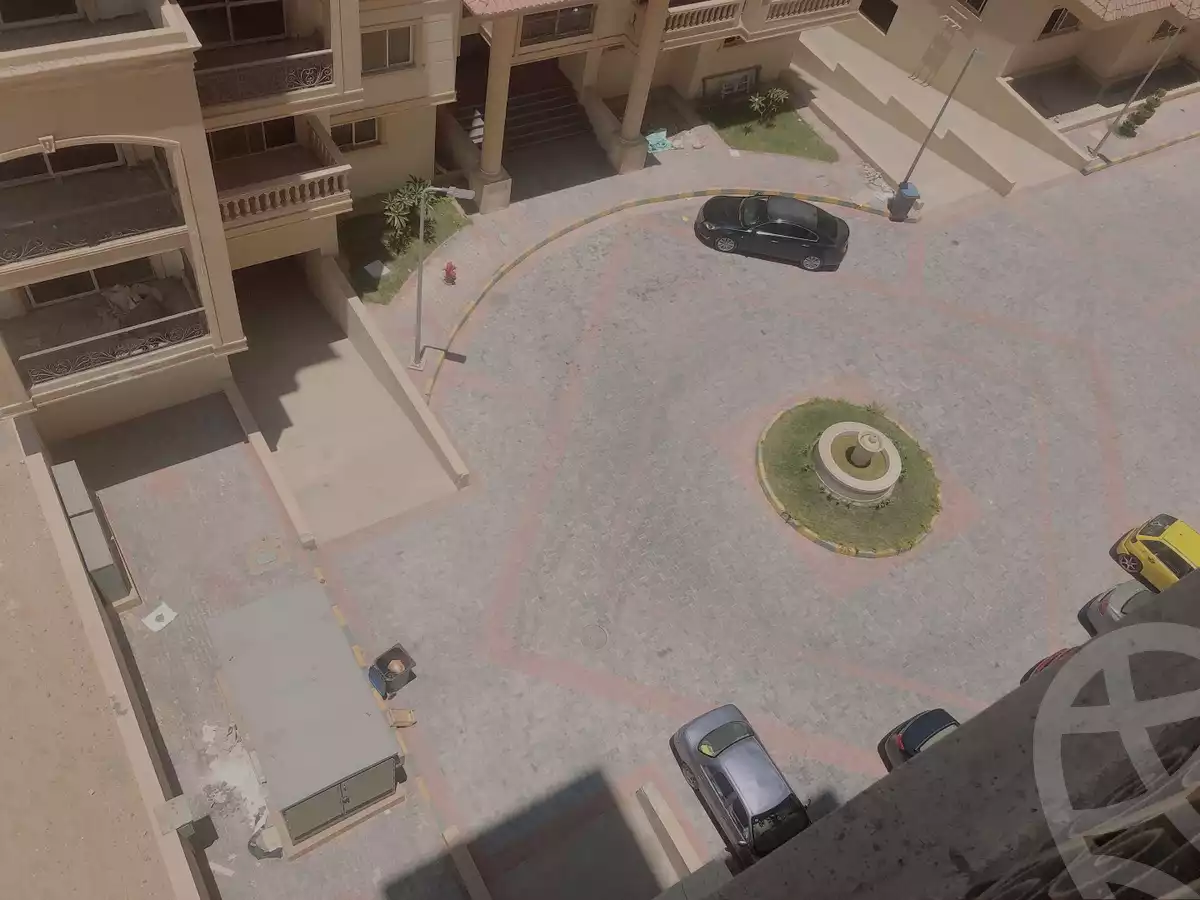 https://aqarmap.com.eg/en/listing/4343643-for-sale-cairo-al-oubour-tryq-msr-sm-yly-lshrwy-moon-city