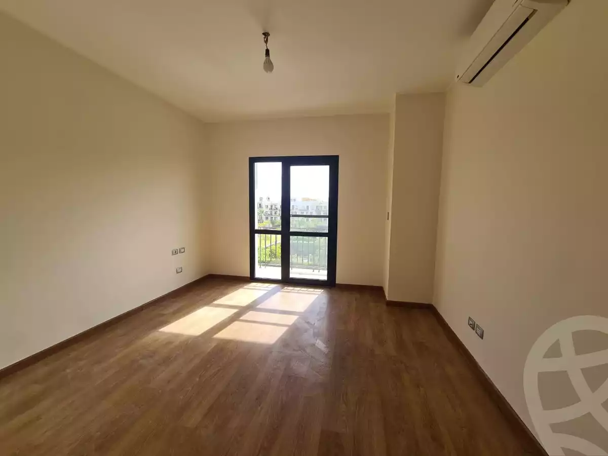 https://aqarmap.com.eg/en/listing/4328401-for-rent-cairo-el-sheikh-zayed-city-compounds-kmbwnd-wyst-twn-swdyk