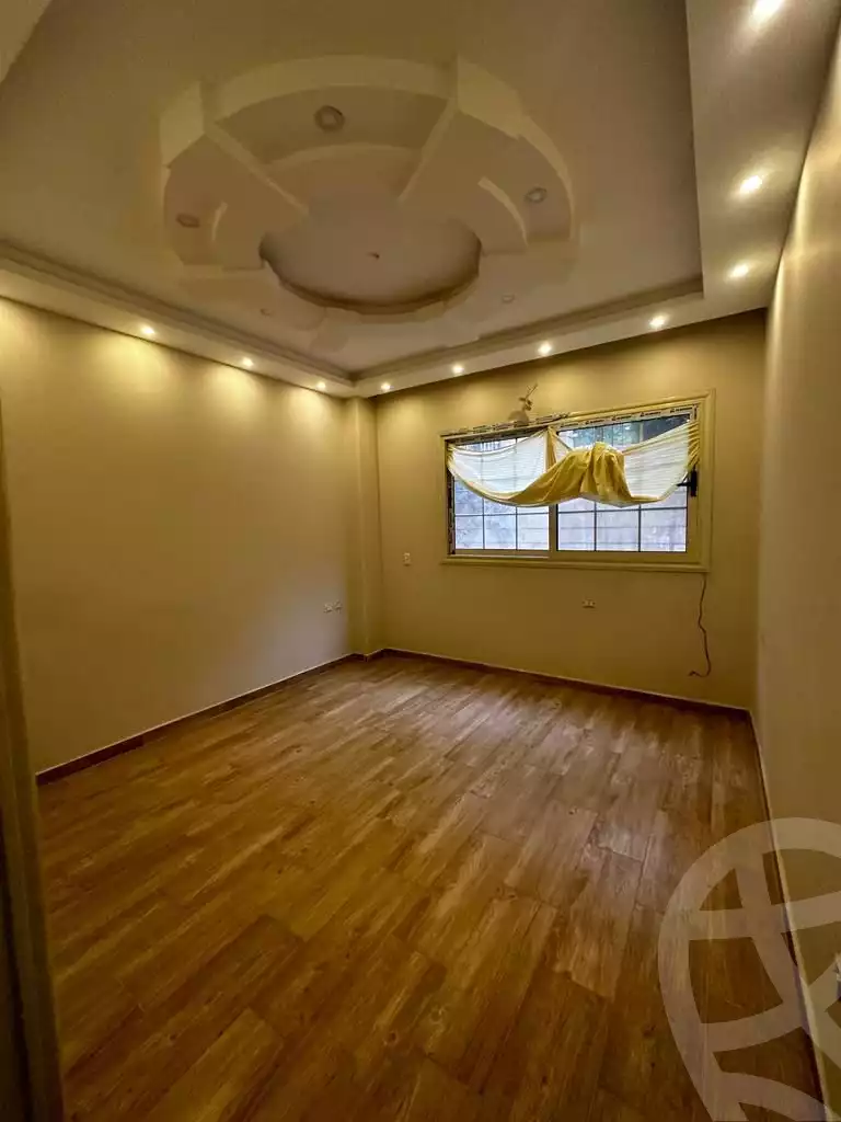 https://aqarmap.com.eg/ar/listing/3968705-for-rent-cairo-new-cairo-first-settlement-neighbourhood-5-el-shaheed-islam-raafat-st