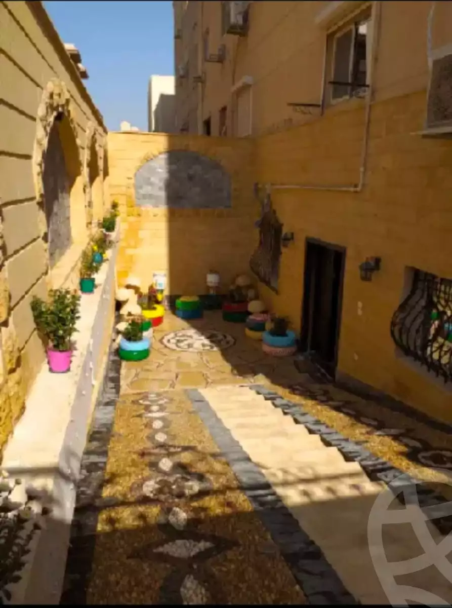 https://aqarmap.com.eg/en/listing/3976057-for-rent-cairo-new-cairo-el-yassamin-el-yasmeen-3-mohamed-rahim-st