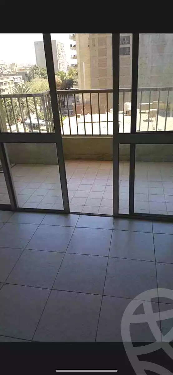 https://aqarmap.com.eg/ar/listing/3907996-for-sale-cairo-el-maadi-kornish-el-maadi-tryq-msr-hlwn-lzr-y