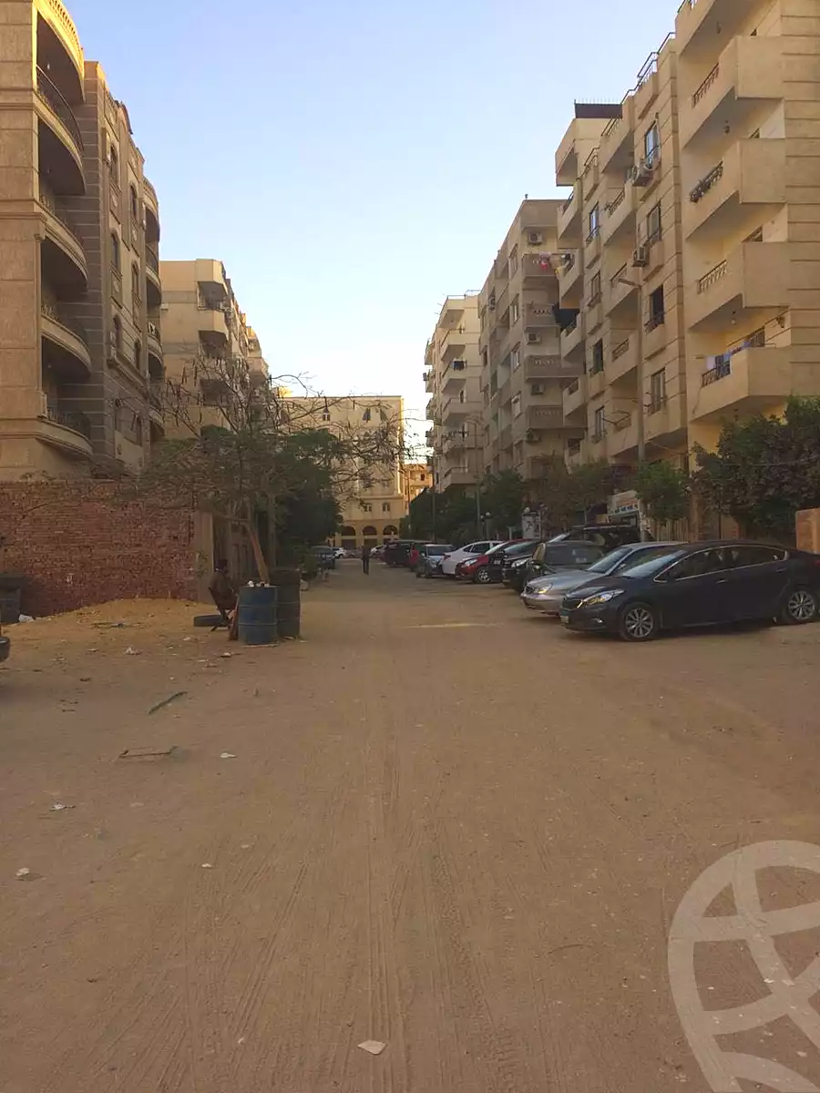 https://aqarmap.com.eg/ar/listing/4037515-for-sale-cairo-hadayek-el-ahram-lmntqh