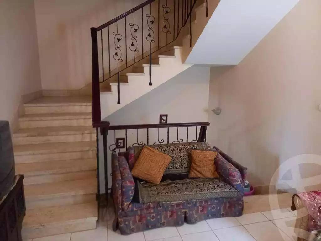 https://aqarmap.com.eg/ar/listing/3987250-for-sale-cairo-new-cairo-lrhb-city-phase-2-shr-tl-t-mstfy