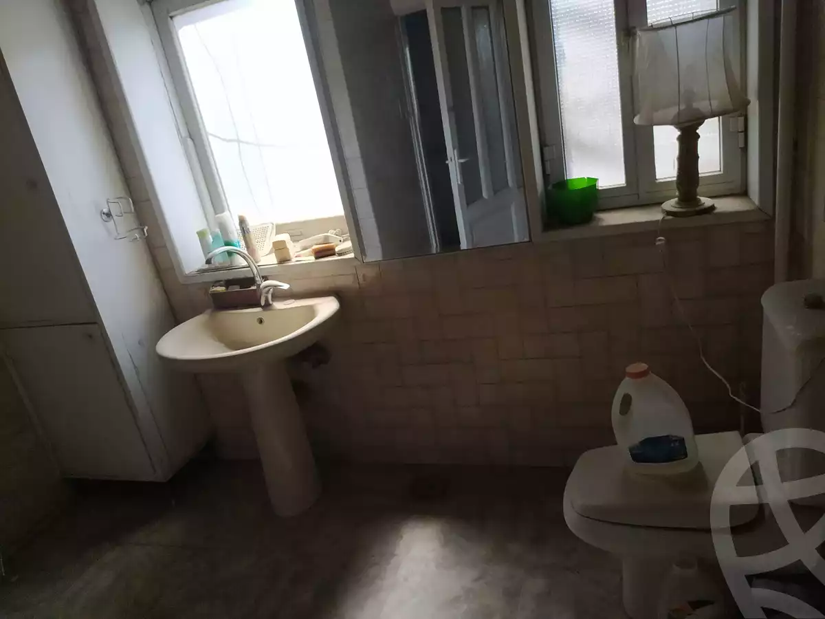https://aqarmap.com.eg/en/listing/3987455-for-sale-cairo-el-abbasiya-el-gaish-square