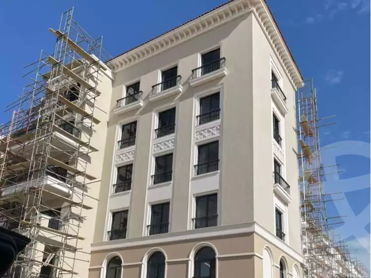 https://aqarmap.com.eg/ar/listing/3995642-for-sale-cairo-el-sheikh-zayed-city-compounds-kmbwnd-fyldj-wyst-dr-llttwyr