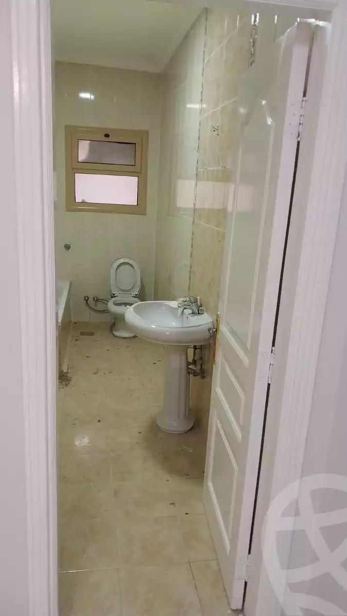https://aqarmap.com.eg/en/listing/4408566-for-rent-cairo-new-cairo-el-banafsg-el-banafsag-omarat-al-gabri-st