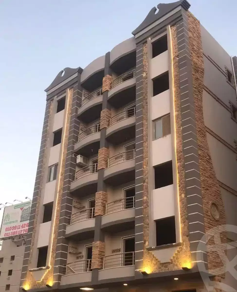 https://aqarmap.com.eg/en/listing/4353389-for-sale-cairo-new-cairo-el-kattameya-compounds-in-kattameya-kmbwnd-mkny-lmnswr-llttwyr