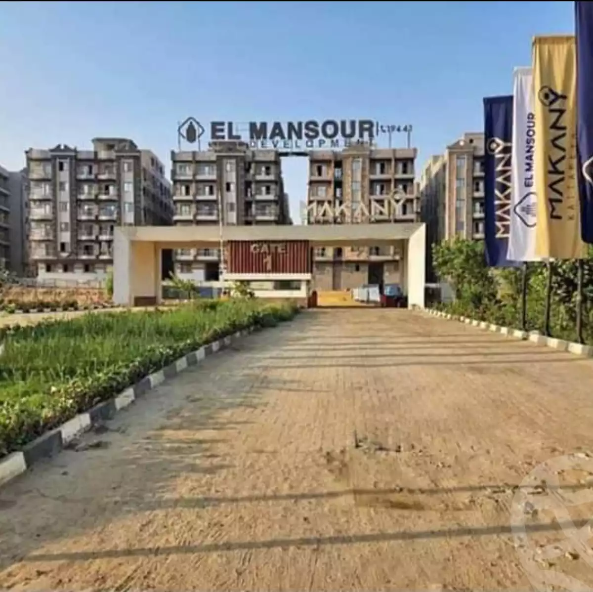 https://aqarmap.com.eg/en/listing/4355624-for-sale-cairo-new-cairo-el-kattameya-compounds-in-kattameya-kmbwnd-mkny-lmnswr-llttwyr