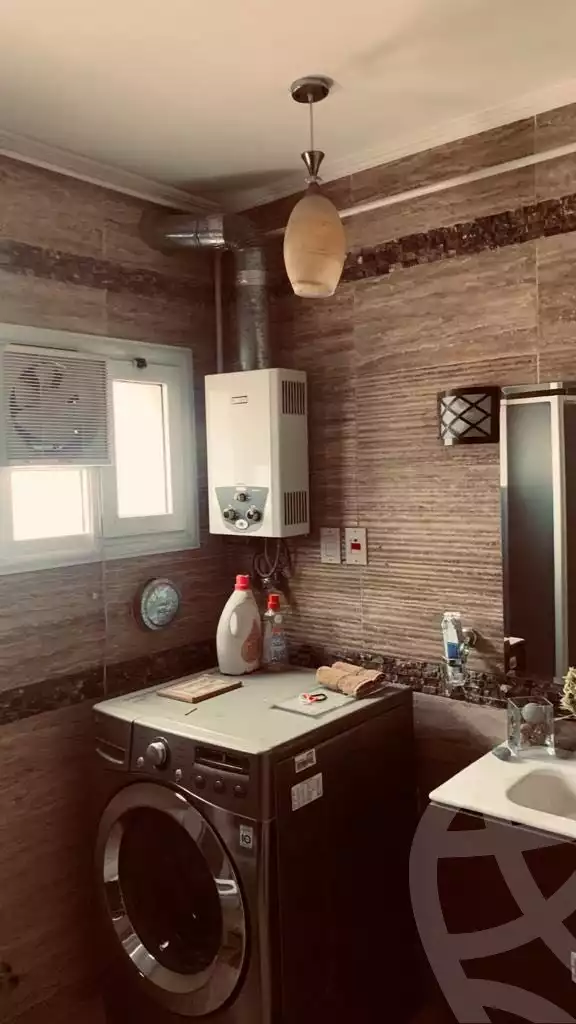 https://aqarmap.com.eg/ar/listing/4002109-for-sale-cairo-new-cairo-lrhb-city-phase-3-umm-kolthom-st
