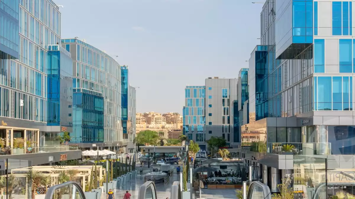 https://aqarmap.com.eg/ar/listing/4004537-for-sale-cairo-el-sheikh-zayed-city-compounds-in-sheikh-zayed-capital-business-park
