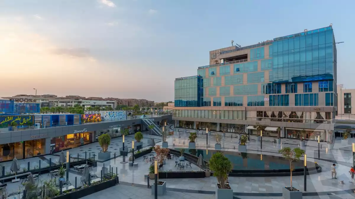 https://aqarmap.com.eg/ar/listing/4004550-for-sale-cairo-el-sheikh-zayed-city-compounds-in-sheikh-zayed-capital-business-park
