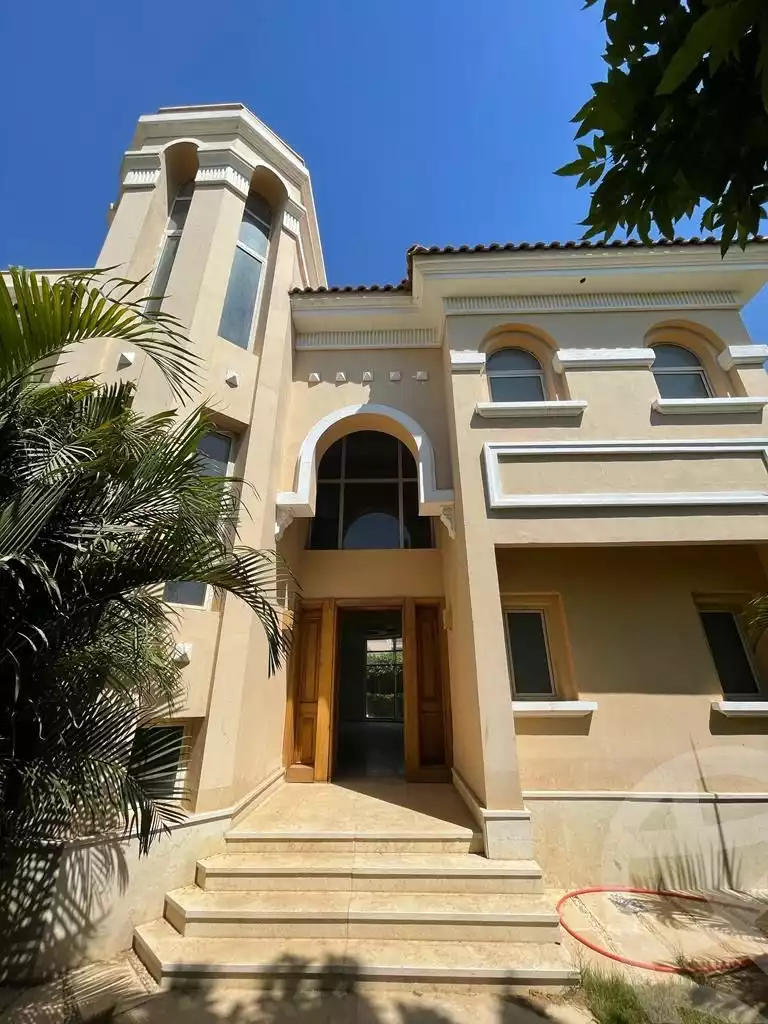 https://aqarmap.com.eg/en/listing/4006180-for-sale-cairo-el-shorouk-compounds-cleopatra-palace