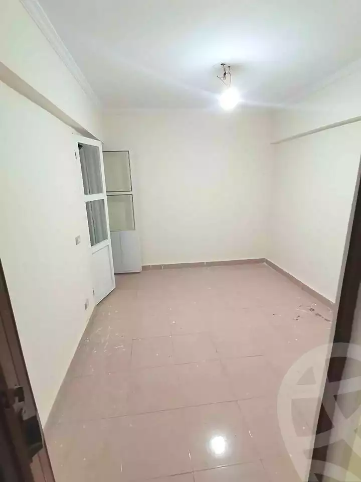 https://aqarmap.com.eg/ar/listing/4008165-for-rent-alexandria-smouha-abd-el-moneim-el-ansary-st