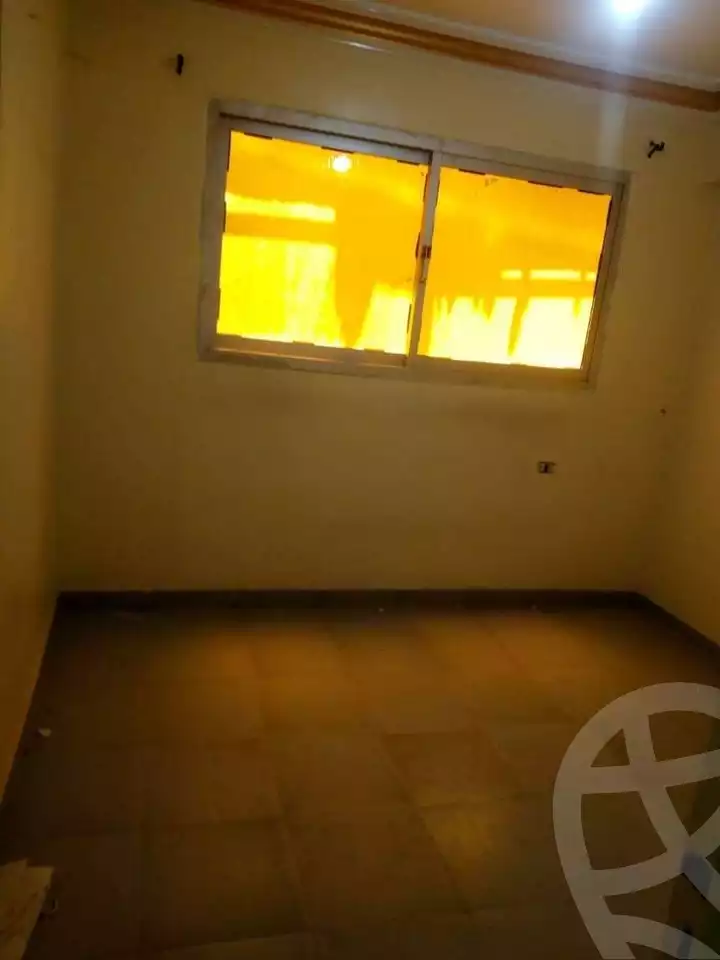 https://aqarmap.com.eg/ar/listing/4011824-for-rent-alexandria-bolekly-wnjdt