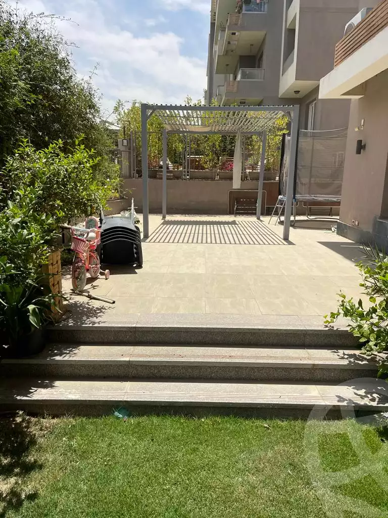 https://aqarmap.com.eg/ar/listing/4013229-for-sale-cairo-el-sheikh-zayed-city-compounds-in-sheikh-zayed-zayed-regency