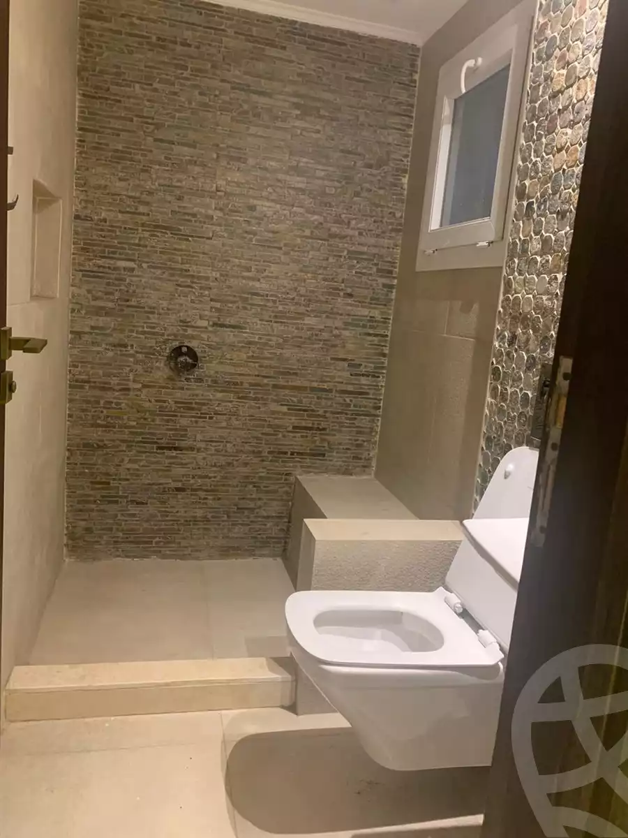 https://aqarmap.com.eg/ar/listing/4013244-for-sale-cairo-el-sheikh-zayed-city-compounds-in-sheikh-zayed-zayed-regency