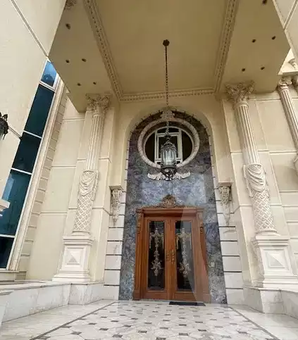 https://aqarmap.com.eg/ar/listing/4023876-for-sale-cairo-al-oubour-golf-city