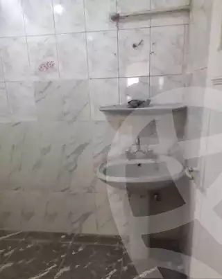 https://aqarmap.com.eg/en/listing/4024888-for-rent-cairo-nasr-city-el-hay-el-asher-mskn-sqr-qrysh