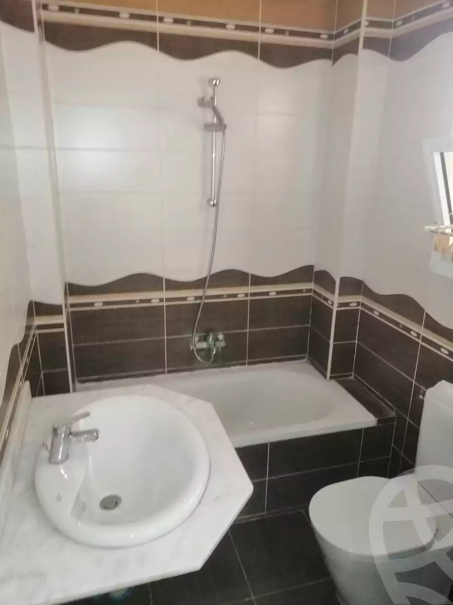 https://aqarmap.com.eg/en/listing/4040268-for-rent-cairo-6th-of-october-compound-degla-gardens
