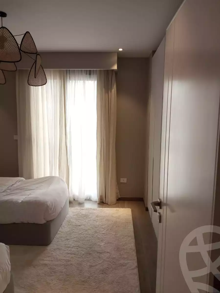 https://aqarmap.com.eg/en/listing/4029051-for-sale-cairo-el-sheikh-zayed-city-compounds-kmbwnd-fyldj-wyst-dr-llttwyr