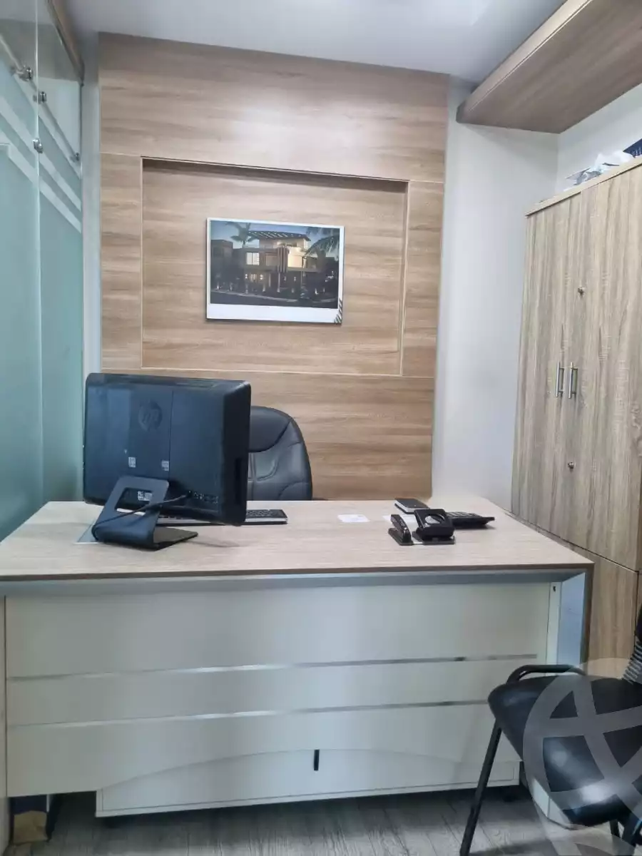 https://aqarmap.com.eg/ar/listing/4029698-for-sale-cairo-el-sheikh-zayed-city-compounds-in-sheikh-zayed-capital-business-park