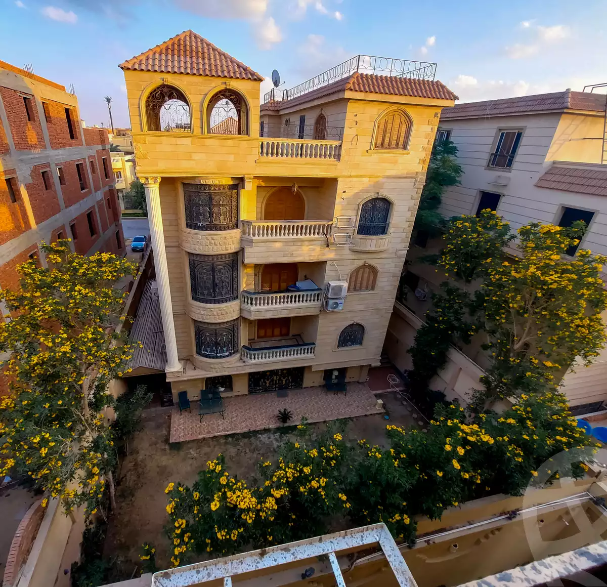 https://aqarmap.com.eg/ar/listing/4030125-for-sale-cairo-el-shorouk-lhy-lts-neighbourhood-1-el-shorouk-rd