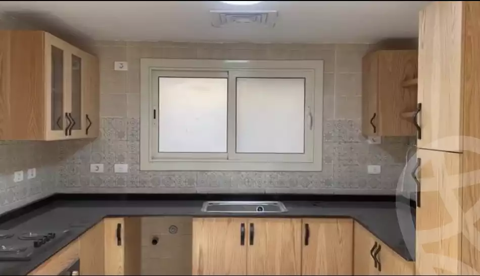 https://aqarmap.com.eg/ar/listing/4033556-for-rent-cairo-6th-of-october-compounds-wyst-rydj-ryzydns-nyw-jyz-llttwyr-l-qry