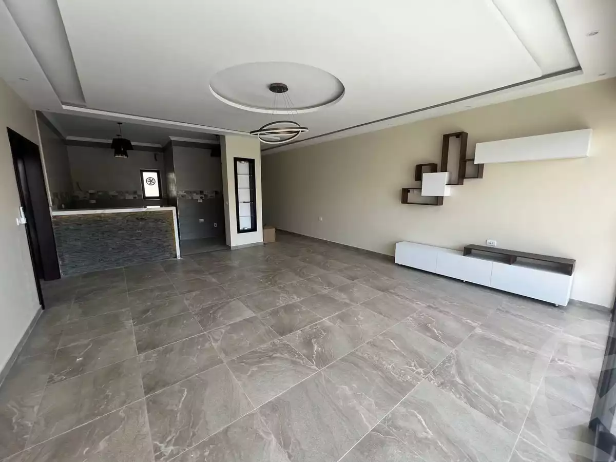 https://aqarmap.com.eg/en/listing/4033637-for-rent-cairo-new-cairo-compounds-lakeview-residence