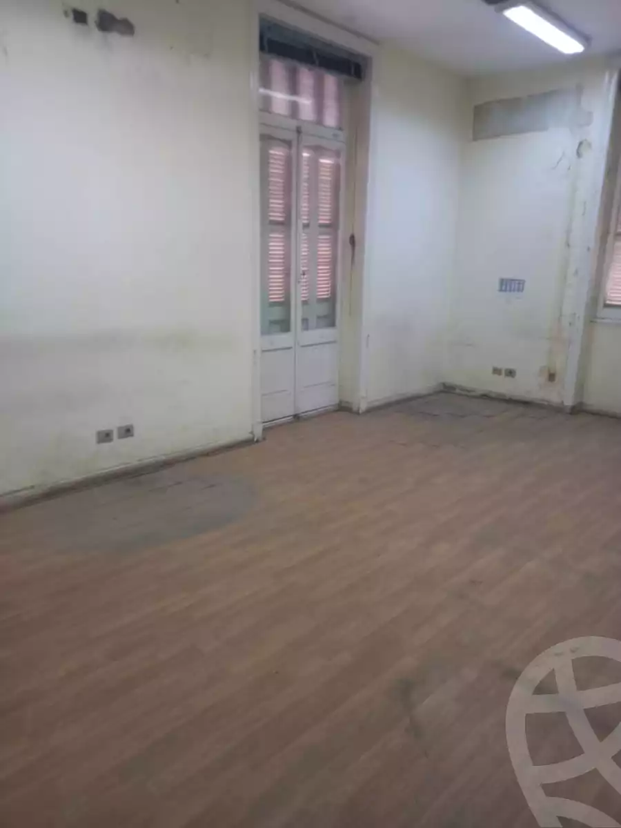 https://aqarmap.com.eg/en/listing/4034439-for-rent-cairo-downtown-el-tahrir