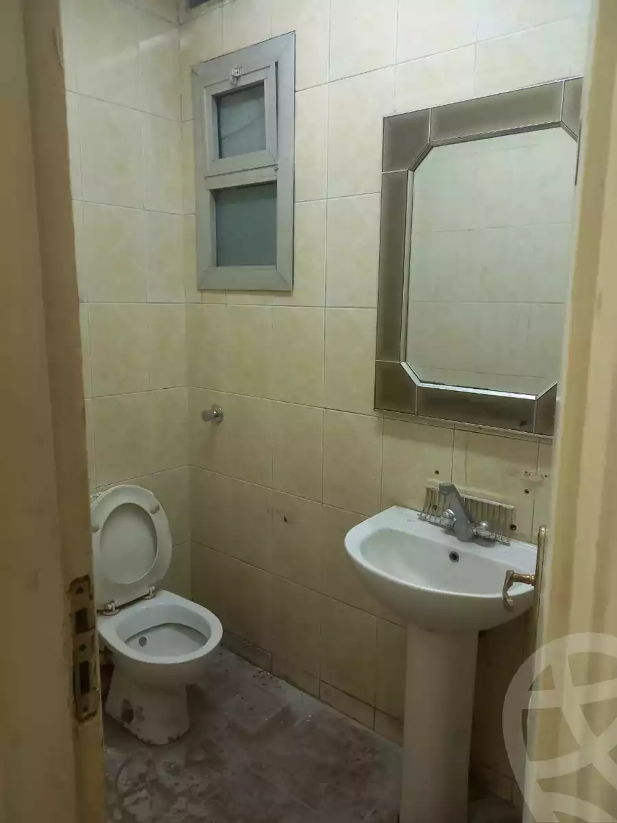 https://aqarmap.com.eg/en/listing/4034439-for-rent-cairo-downtown-el-tahrir