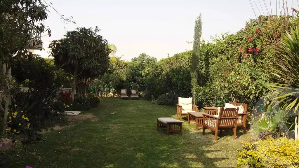 https://aqarmap.com.eg/en/listing/4034824-for-sale-cairo-el-sheikh-zayed-city-compounds-greens