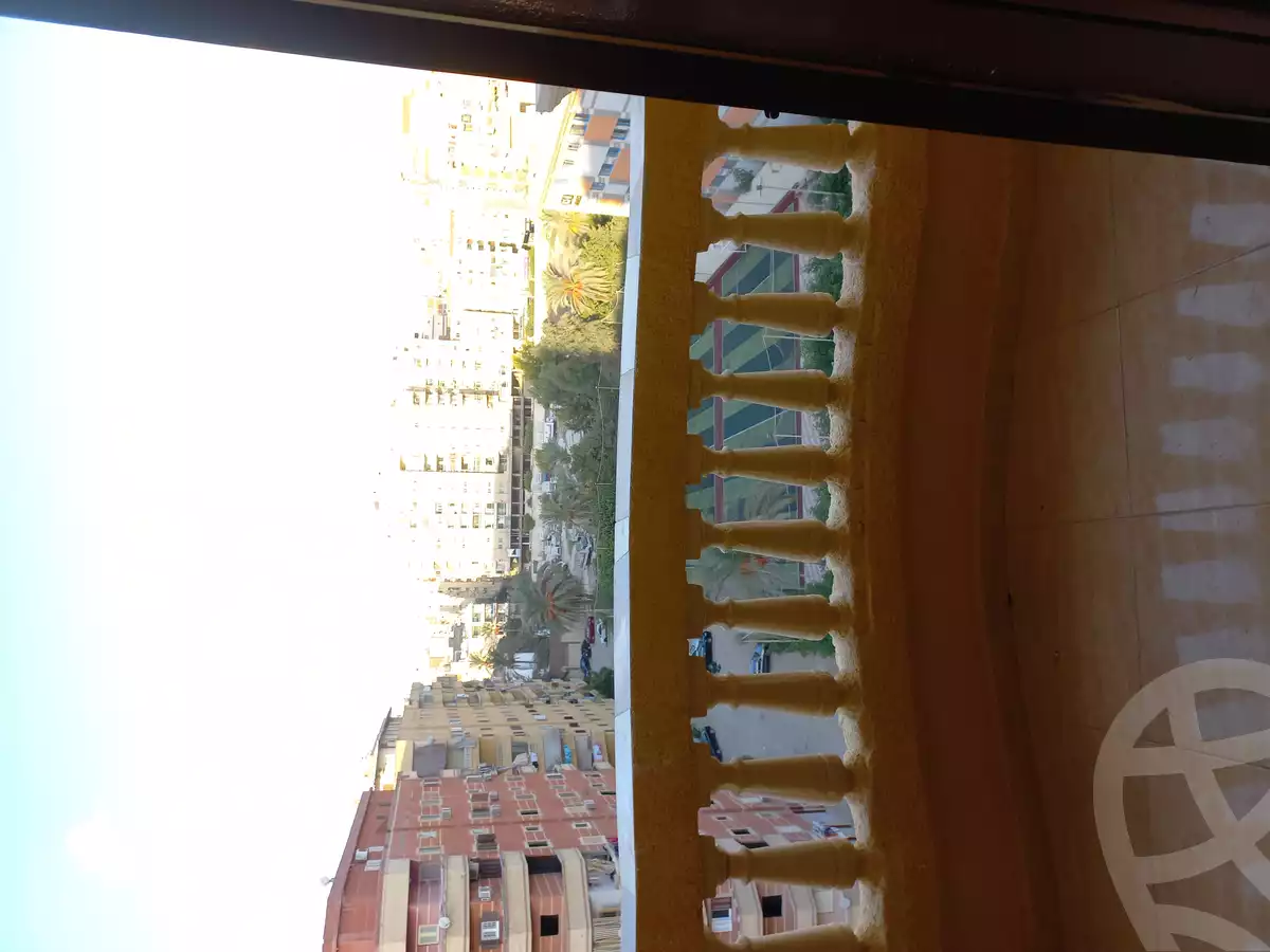 https://aqarmap.com.eg/en/listing/4035562-for-sale-alexandria-el-hanouvel-trablose-st