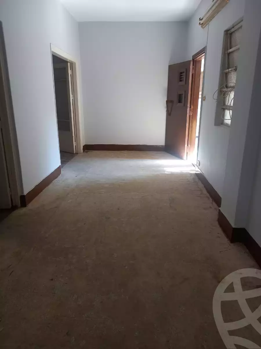 https://aqarmap.com.eg/en/listing/4036527-for-rent-cairo-downtown-abdeen-mohammed-farid-st