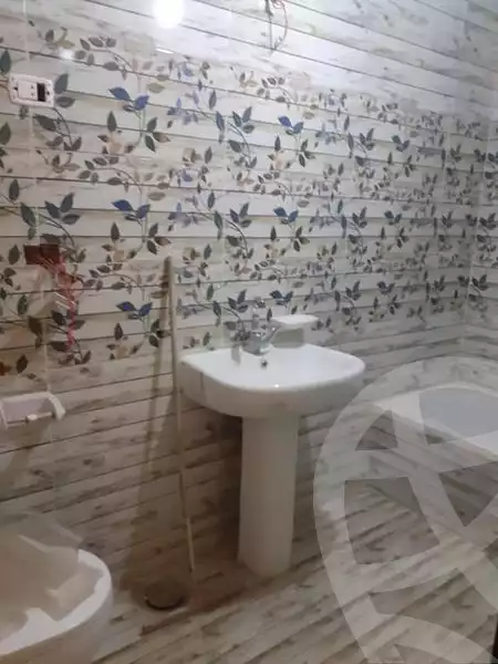 https://aqarmap.com.eg/ar/listing/4036717-for-sale-alexandria-lauran-alexandria-lauran-abd-el-khalik-tharwat-st