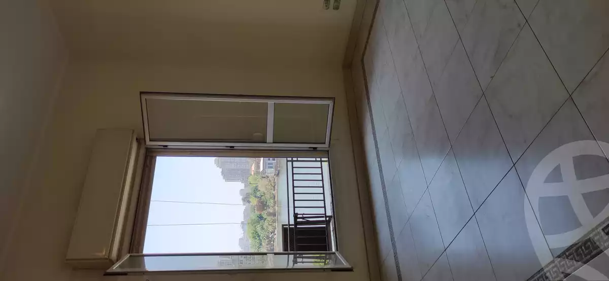 https://aqarmap.com.eg/en/listing/4036868-for-rent-cairo-downtown-el-tahrir