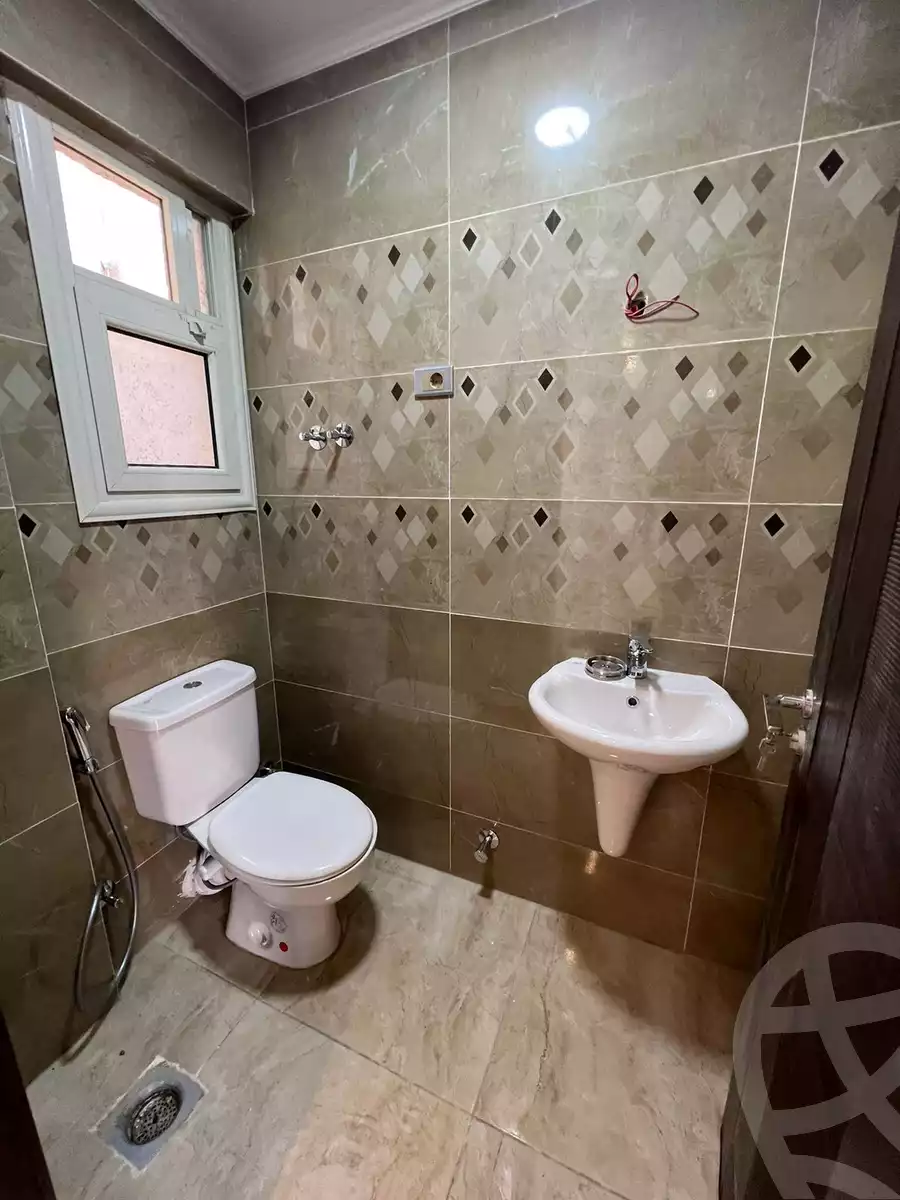 https://aqarmap.com.eg/en/listing/4040467-for-sale-cairo-new-cairo-ltjm-lkhms-el-andalous-mwrd-fq-llttwyr