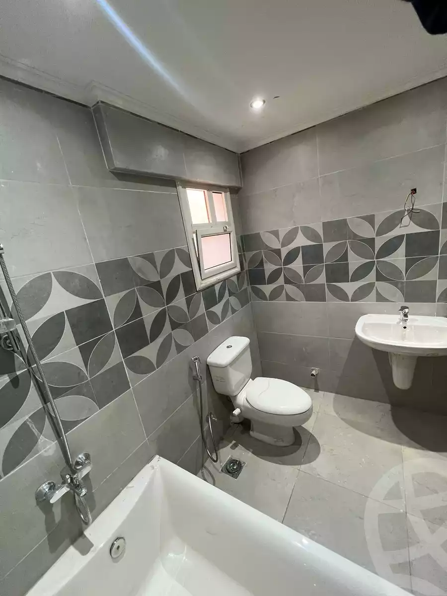 https://aqarmap.com.eg/en/listing/4040648-for-sale-cairo-new-cairo-ltjm-lkhms-el-andalous-mwrd-fq-llttwyr