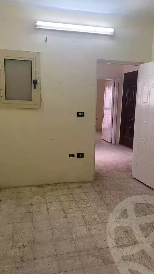 https://aqarmap.com.eg/ar/listing/4041077-for-rent-hassanein-desoky-st